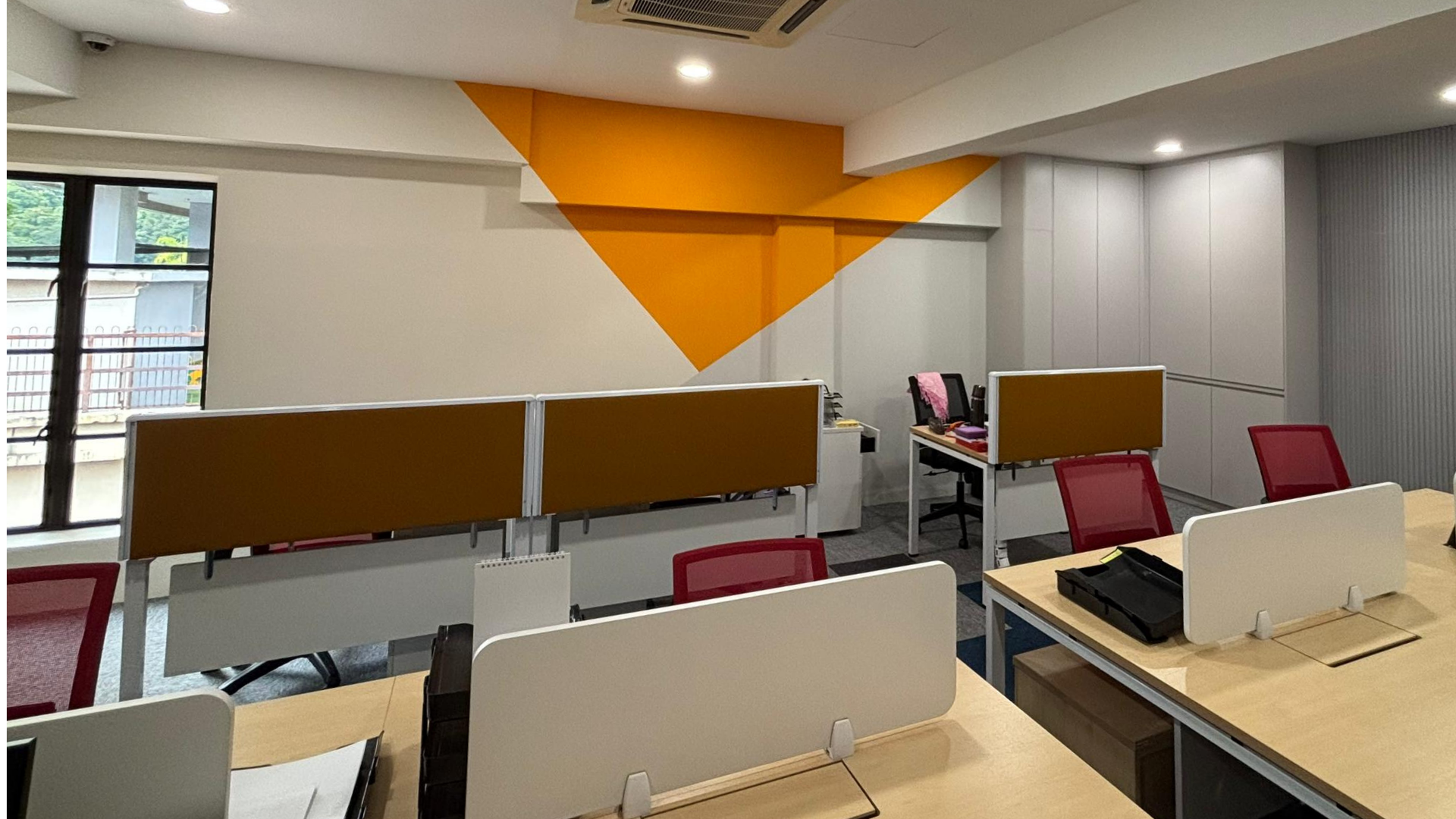 Work Desk Space - MK Medilance - Plaza Damas